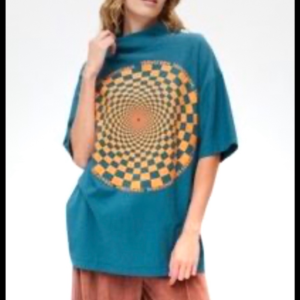 Urban Outfitters Womens Oversized Mock Neck Graphic Tee Shirt